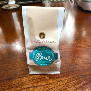 Beauty Bakerie face Powder (translucent)